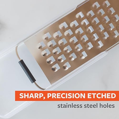 Miniatura 2 de Full Circle Grate Expectations, rallador grueso de acero inoxidable con recogedor de alimentos rejilla de precisión, fácil almacenamiento y diseño