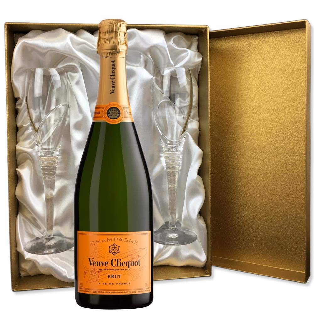 Veuve Clicquot Brut Champagne 75cl in Gold Presentation Set With Flutes