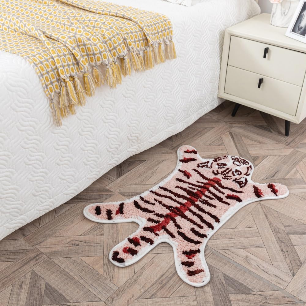 Huichenxing2021FURSTORE Funny Tiger Bath Mat - Cute Peach Pink Tiger Cartoon Bathroom Non Slip Animal Shaped Absorbent Small Bathtub Rug, Plush Shower Rug 33.1x21.7in