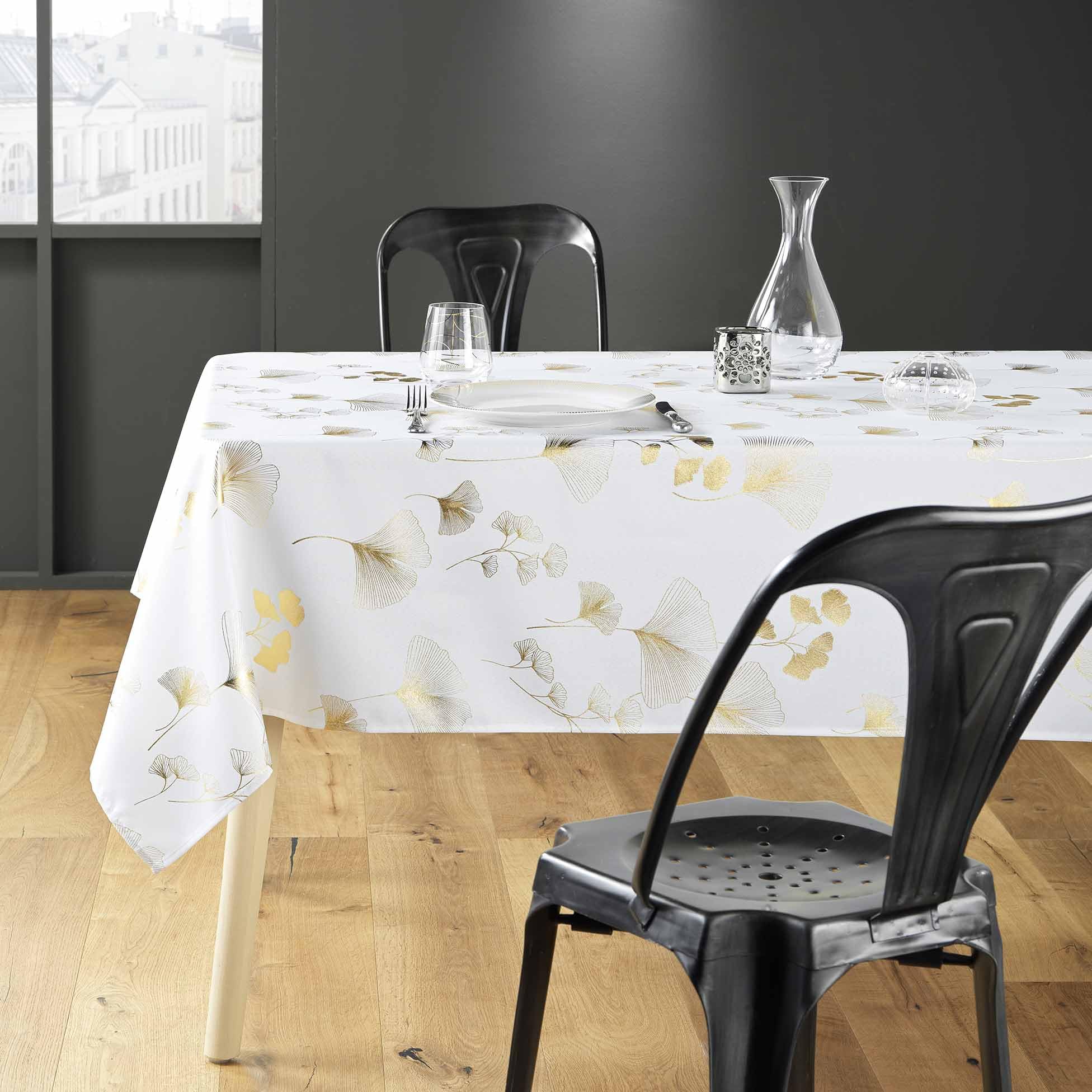 Gevlokt wit en goud kerstboom tafelkleed 140 x 240 cm
