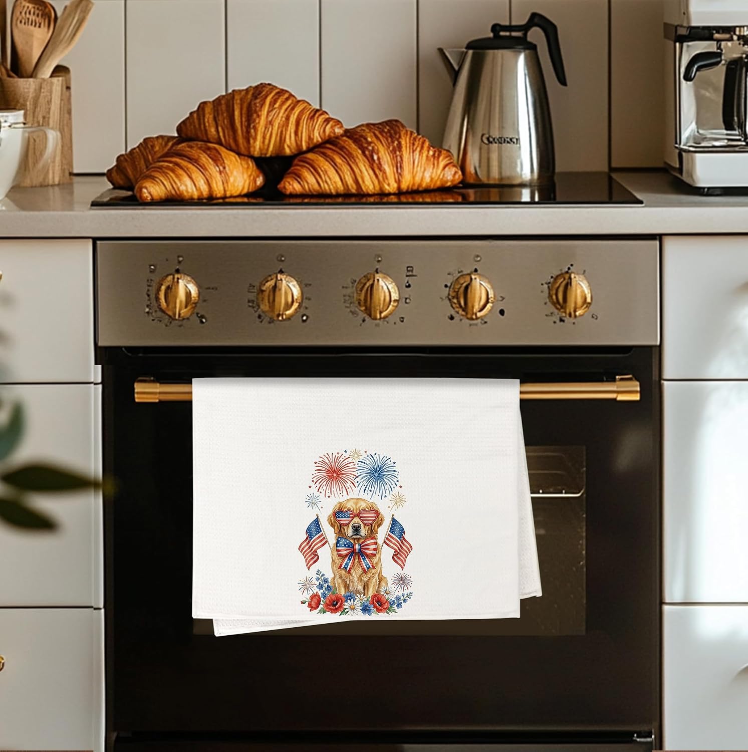 Patriotic Golden Retriever Kitchen Towels, Golden Retriever Lover Gifts Dish Tea Towels for Kitchen Decor, 4th of July Independence Day Decorative Hand Towels for Bathroom, 16x24 Inch