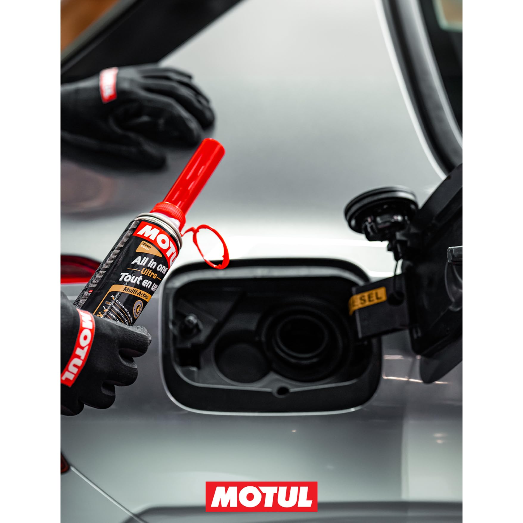 MOTUL Aditivo All In One Diesel, Limpiador Curativo de Acción Múltiple, Reducción de Consumo y Emisiones, Ideal Antes de la Inspección Técnica, All In One Ultra Diesel, 300 ml