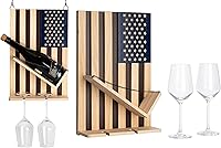 Vista 2 de The Wine Savant Estante para vinos montado en la pared con la bandera estadounidense, hermoso soporte para botellas y vino y 2 vasos patrióticos