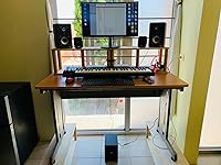 Review Image by Dan Marshall Dan Marshall