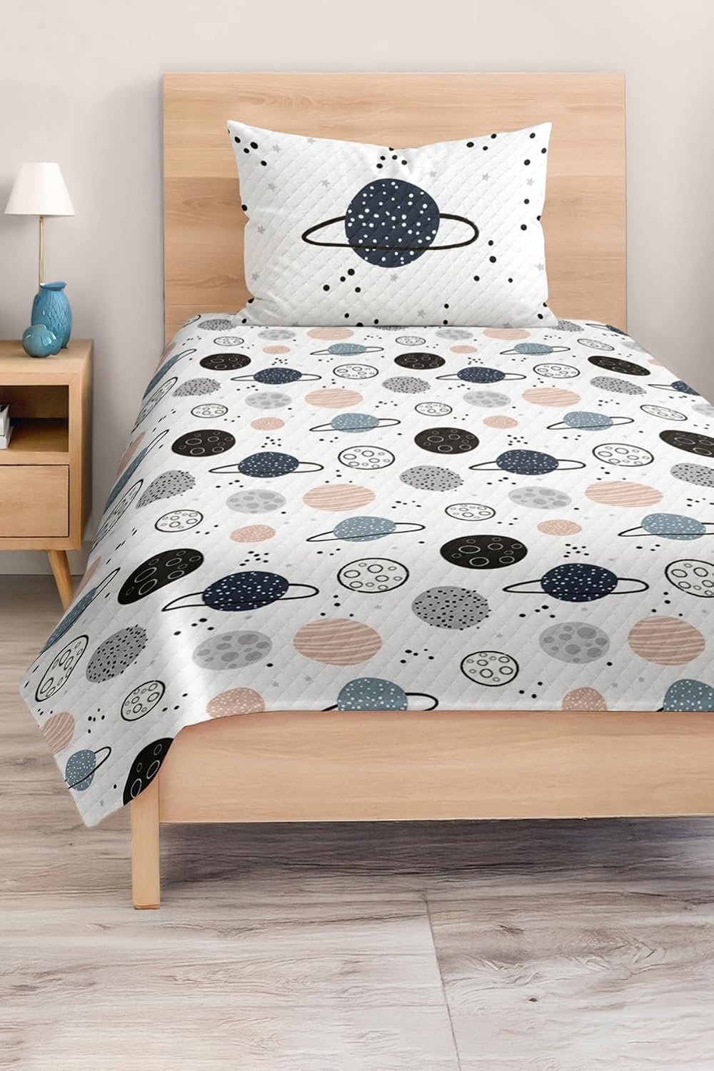 SODEF Quilt Set Space Themed Kids and Teens Room Bedspread Colorful Planet Design Lightweight Breathable Cotton Polyester Blend 63x87 in - Multicolor, One Size