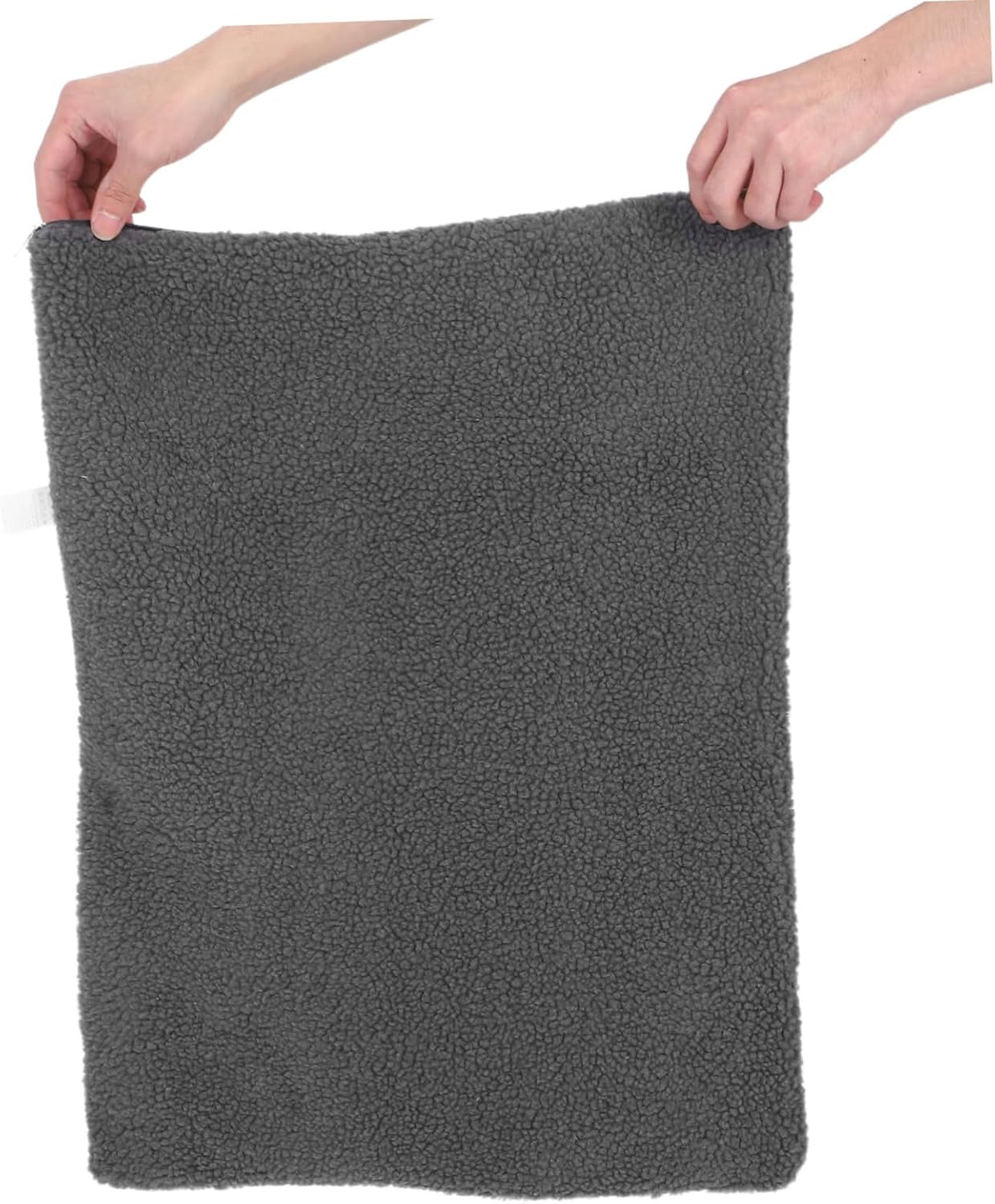 Self Warming Cat Blanket Comfortable Pet Thermal Mat Reusable Dog Heating Pad for Cats and Dogs Soft Cozy Year Pet Blanket for Animals