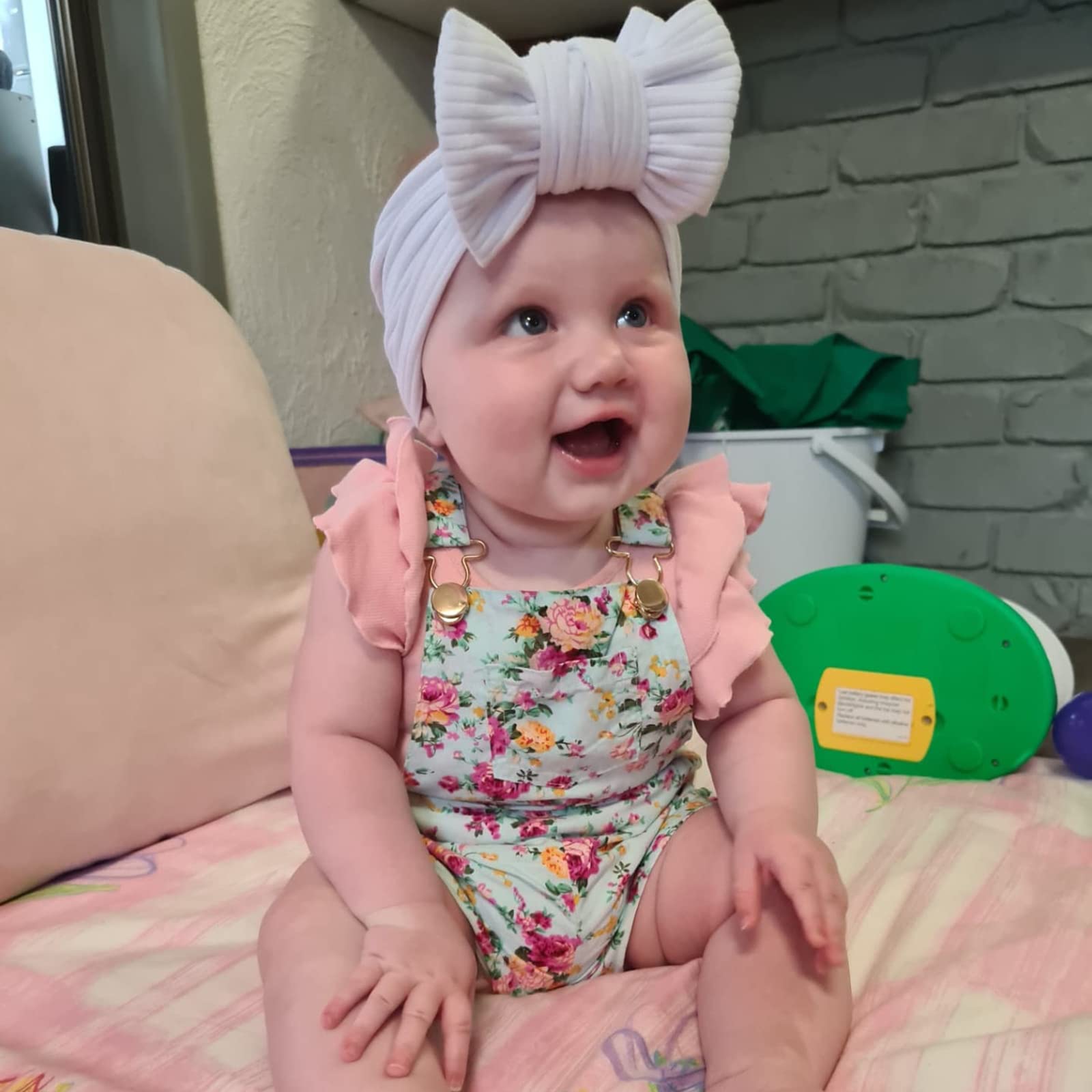 One opening Toddler Baby Girl Overalls Tees Outfit Flutter Sleeve T Shirt+Floral Suspender Overalls Short Pants Summer Clothes (Floral, 6-12 Months)