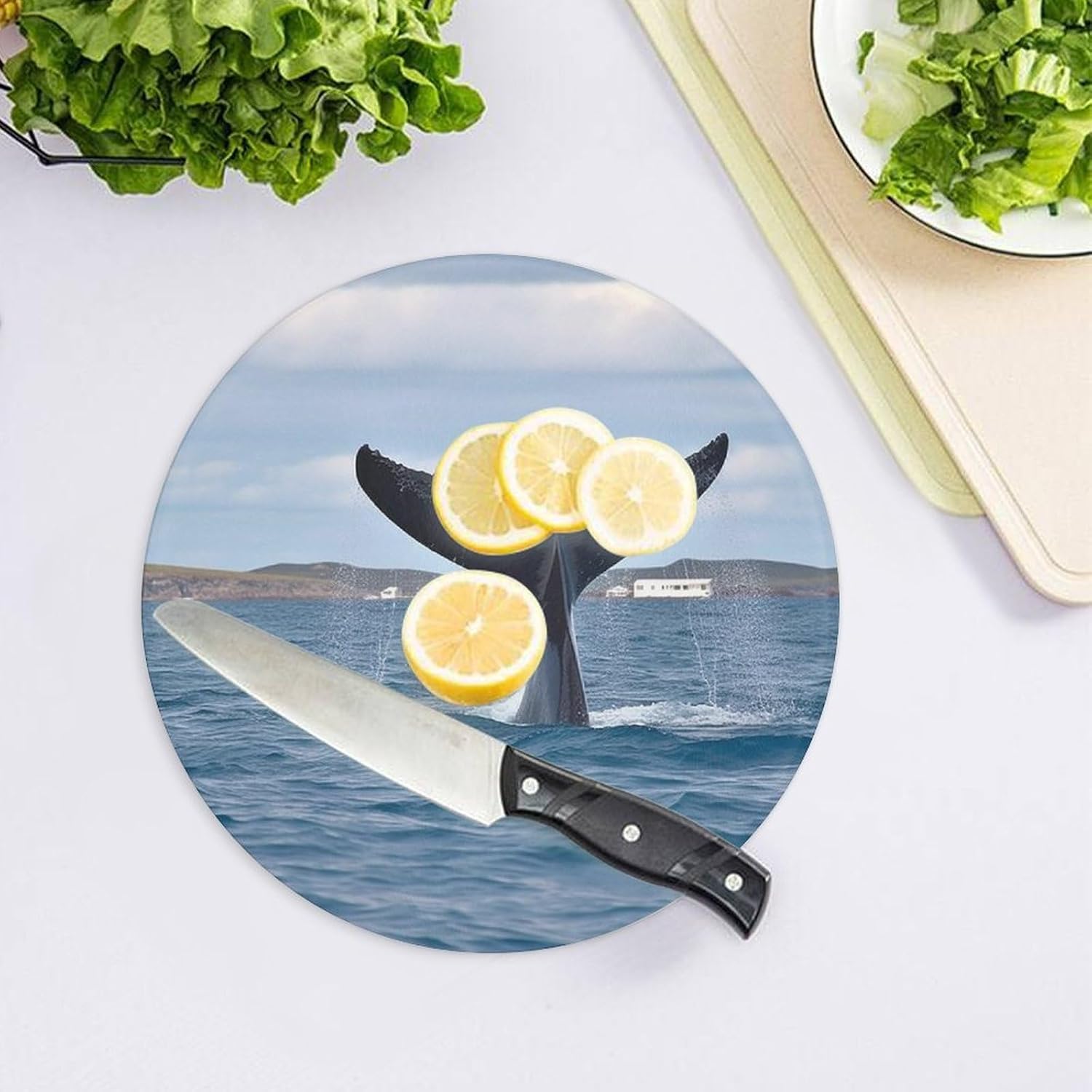 Whale Tail Round Tempered Glass Cutting Board image 4
