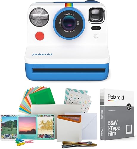 Polaroid Now - Cámara de película instantánea tipo I de 2 generación (azul), paquete de disparo e impresión con marcos de fotos magnéticoscolgantes