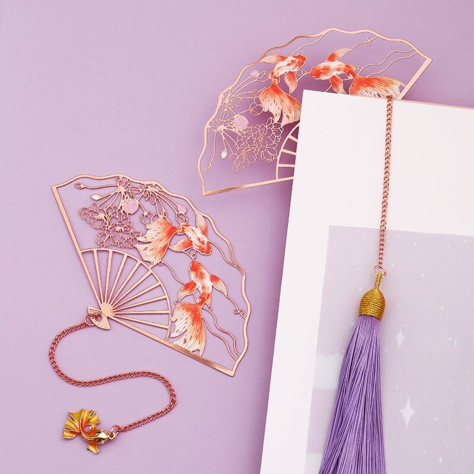 Marque Pages 2 Pack Signets en métal créatif EXQUISITED Signets creusés rétro Classiques, Cadeau Parfait pour Les lecteurs (Pendentif Tassel +) Signets (Color : A)