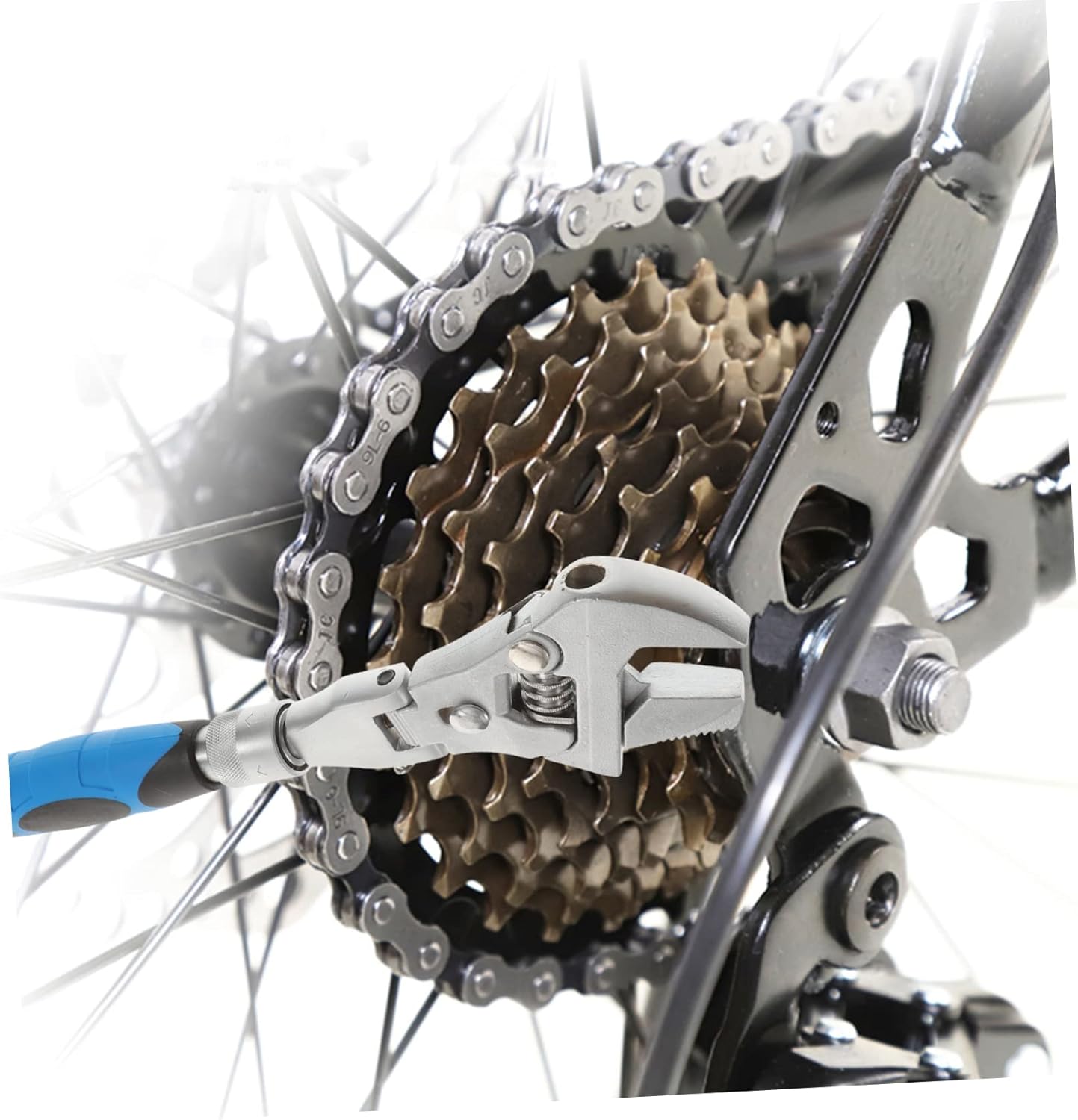 Uonlytech Multipurpose Telescopic Ratchet Spanner with Rotating Head Adjustable Socket Wrench for Home Repair Mechanical Maintenance Car Service and Household Use