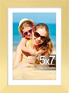 decorUhome 5x7 Picture Frame, Display Photos 4x6 with Mat or 5x7 Unmatted, Engineered Wood Frame with Plexiglass for Wall and Tabletop Display, Gold, Set of 1
