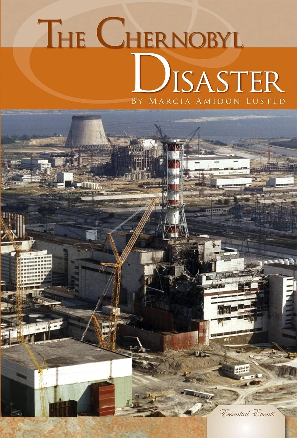 The Chernobyl Disaster (Essential Events)