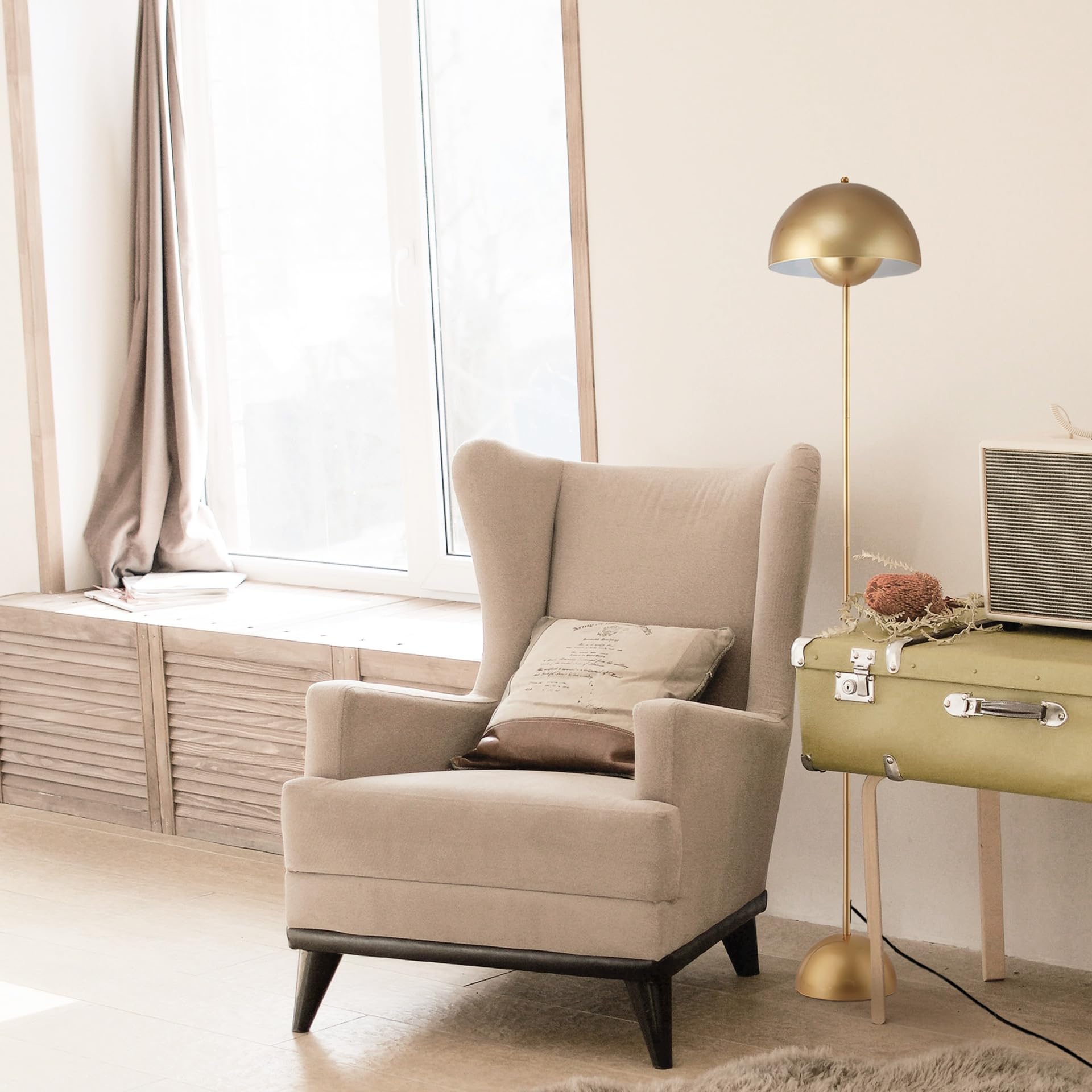 Alpinaluz Lámpara de Pie Dorada de Aluminio con Pantalla de Forma Parabólica Abovedada: Estilo Clásico, Moderno y Nórdico, Ideal para Salón y Comedor con Casquillo E27