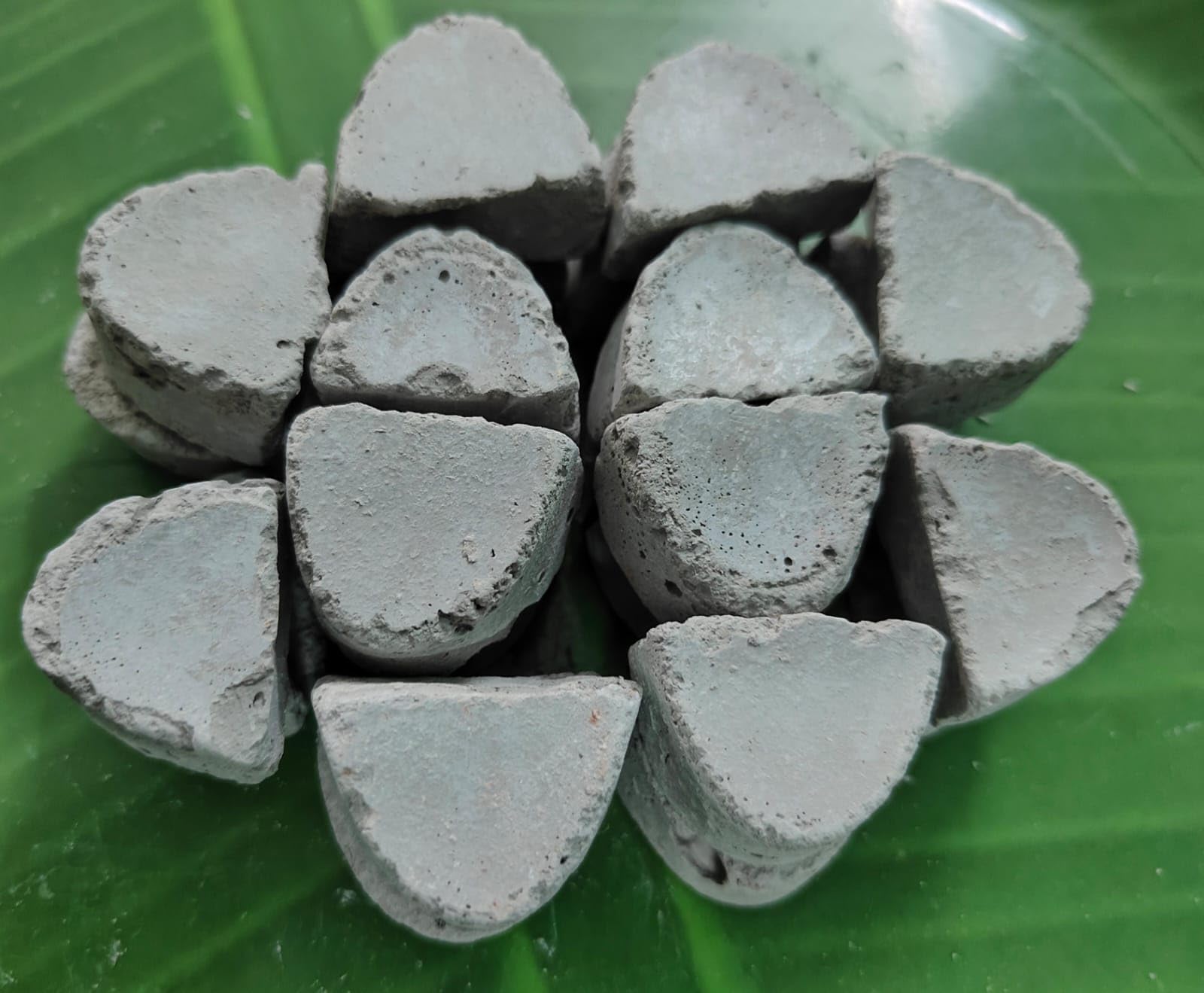 Earthy Elephant Clay 200 GMS (7.05 oz)