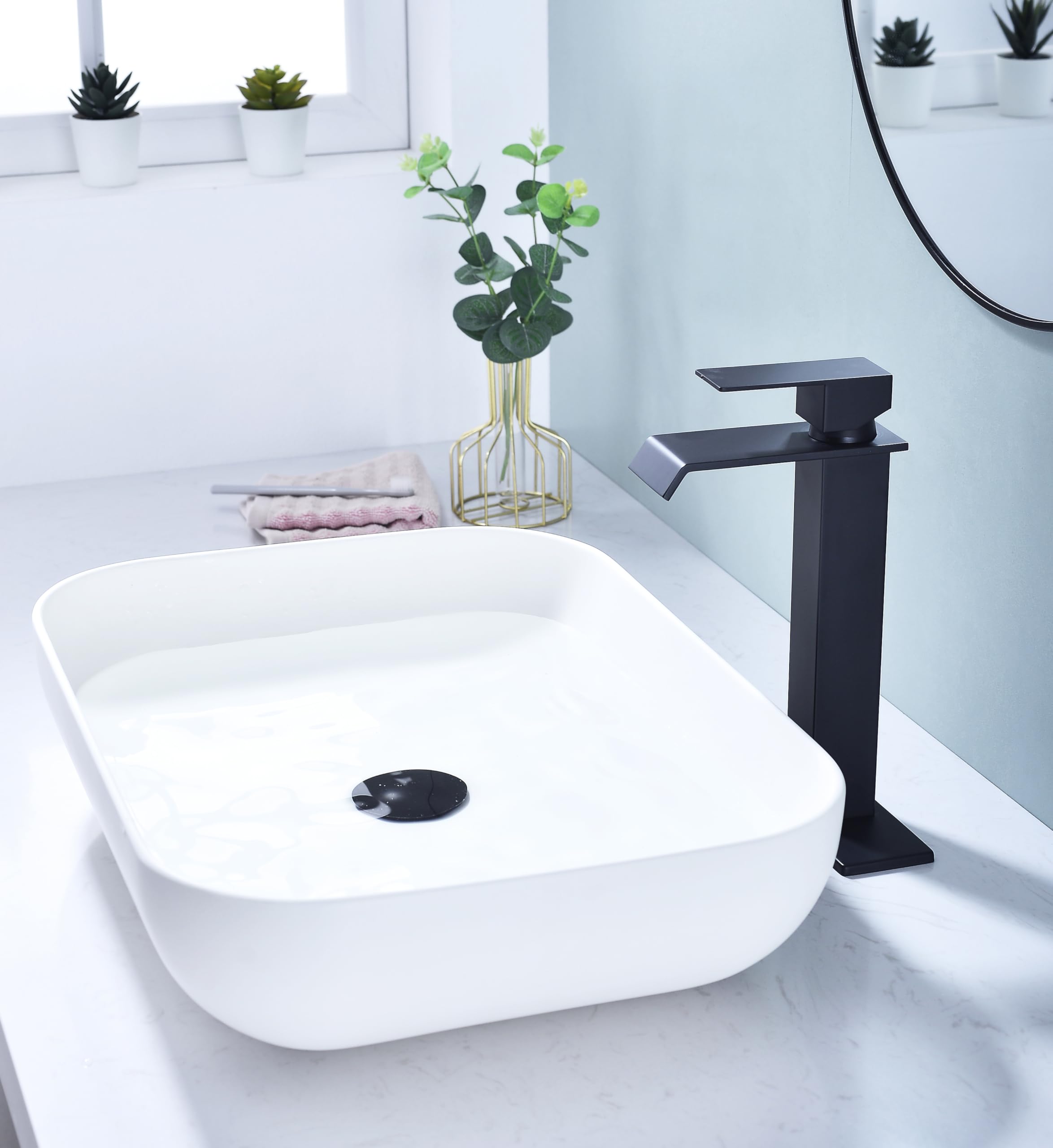 Robinet cascade de salle de bain noir mat moderne pour lavabo avec bonde