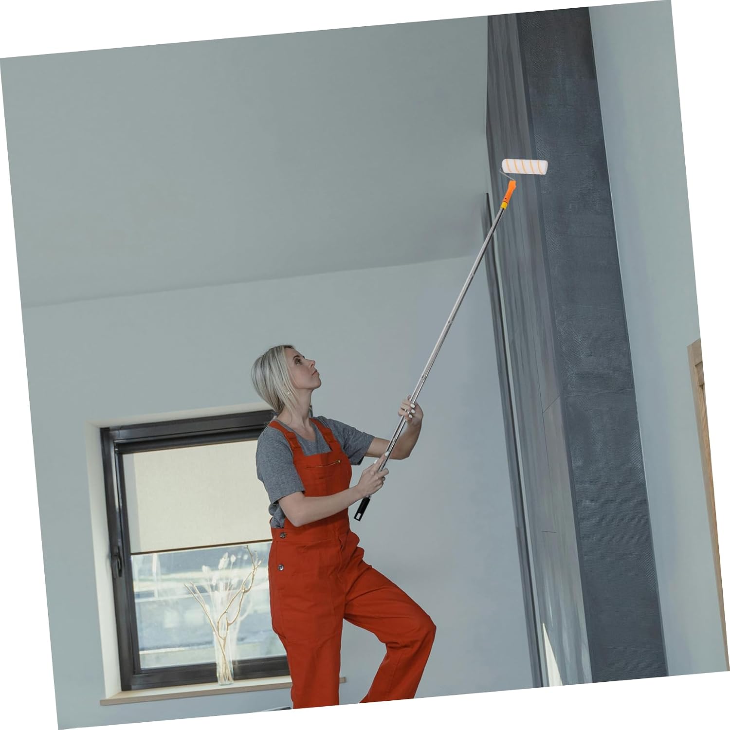 Adjustable Telescopic Paint Roller Pole Stainless Steel Extension Rod for Painters Detachable Cleaning Tool for Wall and Ceiling Painting Compatible Paint Roller Covers