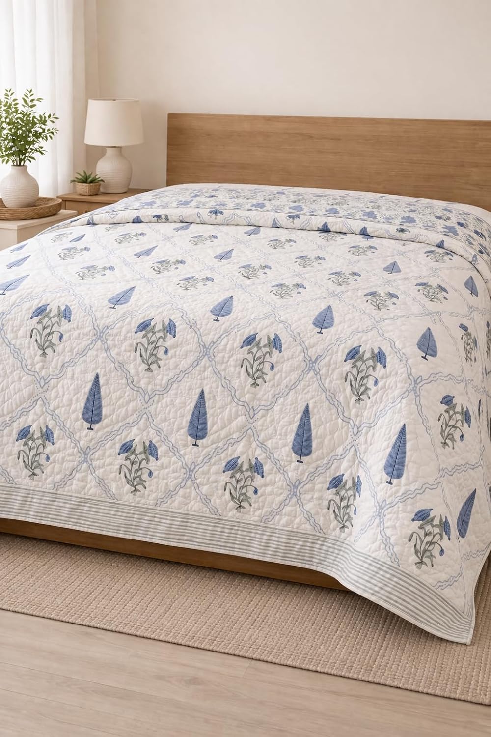 Mjrur Quilts Handcrafted Block Print Cotton Quilt, Blue Floral, Lightweight Reversible Bedspread, Quilt Only