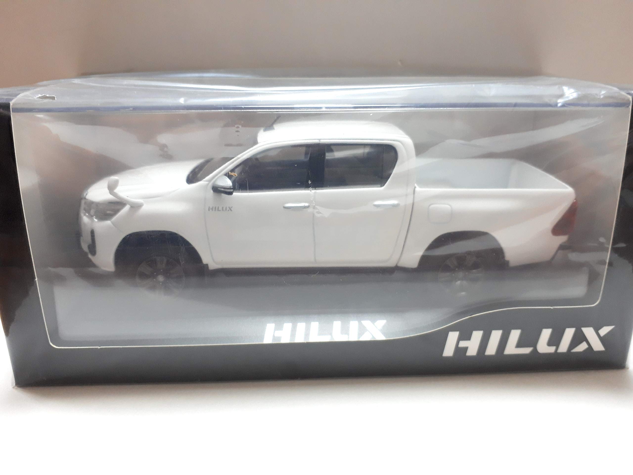 Amazon.co.jp: 非売品 トヨタ TOYOTA ハイラックス ミニカー 白 : ホビー