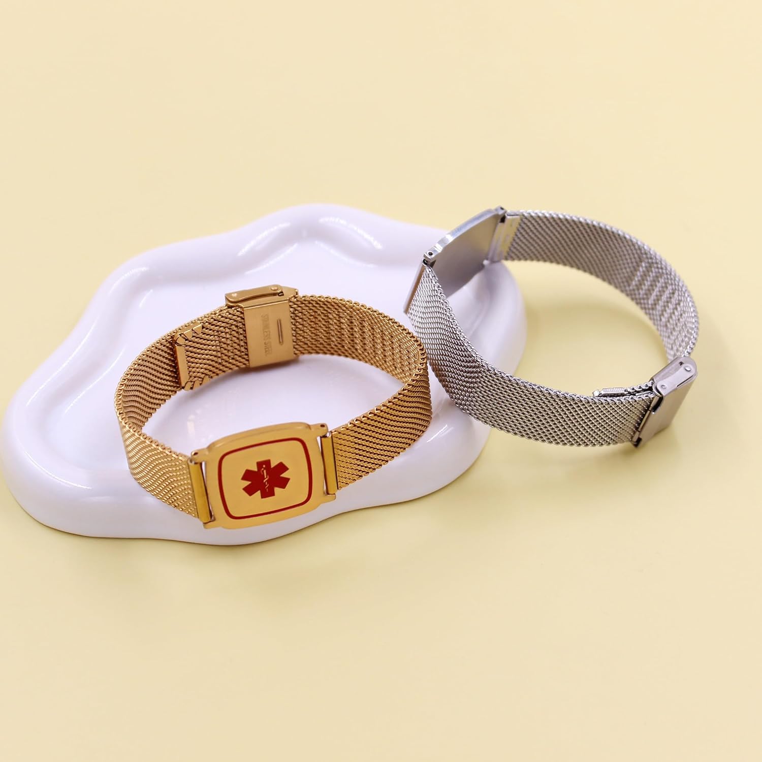 Stainless Steel Unisex Medical Alert Bracelet – Durable, Lightweight, Waterproof, Hypoallergenic, Laser Engraved Custom ID Tag with QR Code, Suitable for Daily Wear and Outdoor Activities