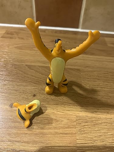 Disney Store Winnie the Pooh Deluxe Figurine 9pce Playset - Winnie