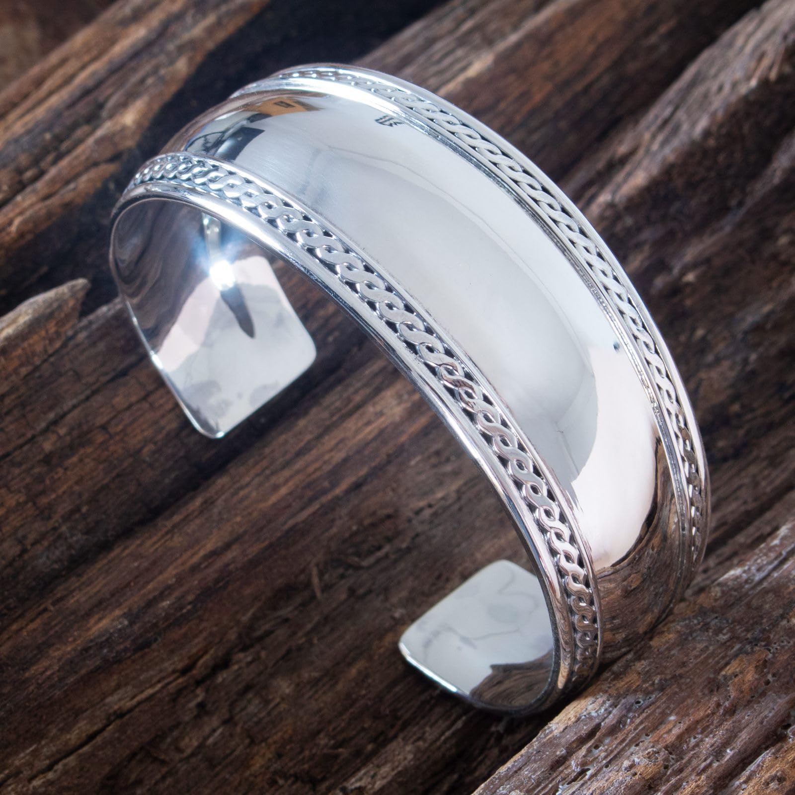 Fly Style Armreif aus 925 Sterling Silber - Handgeschmiedet Silber-Schmuck im keltischen Design