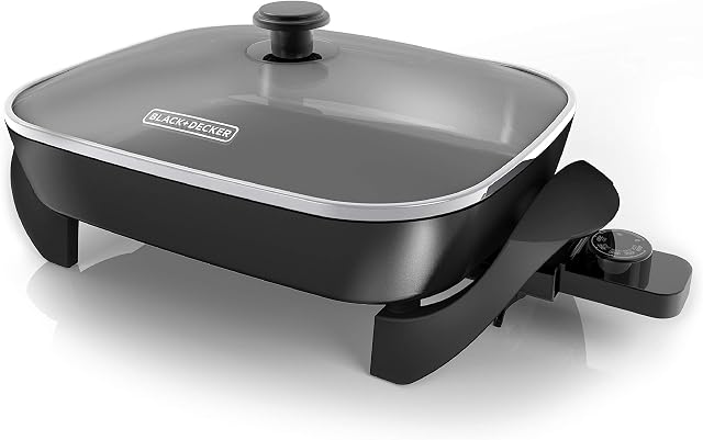 Black & Decker SK1215BC Family Sized Electric Skillet, Black