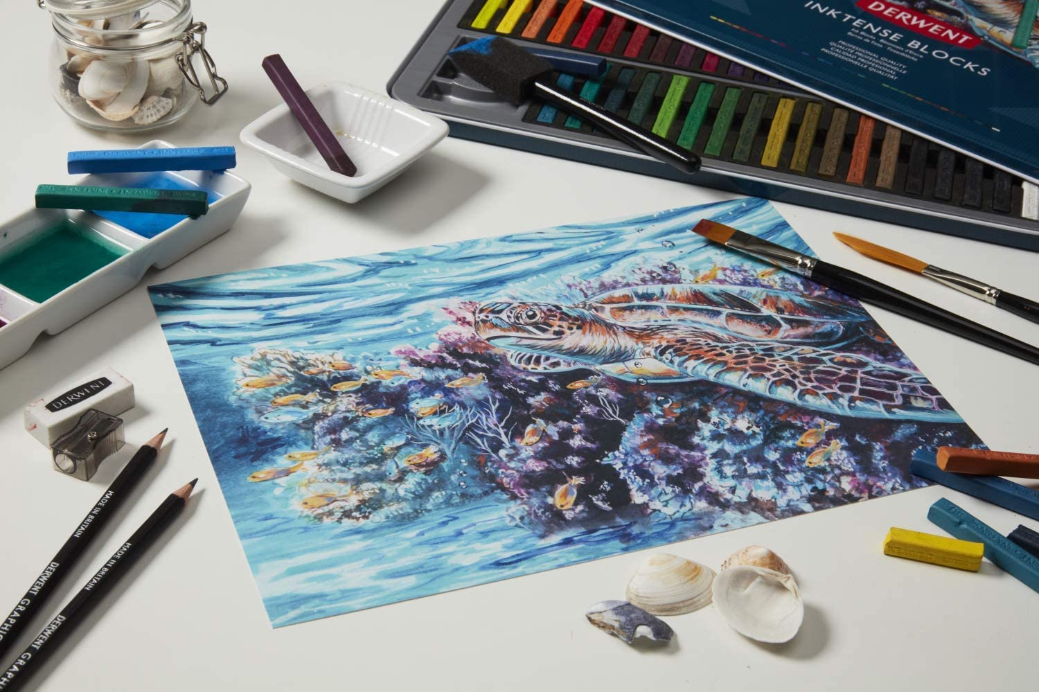 Derwent Inktense Set de 36 Barras de Pintura, Lápices Acuarelables de 8mm Solubles en Agua para Dibujar y Pintar en Papel o Tejidos, Calidad Profesional (2301979)