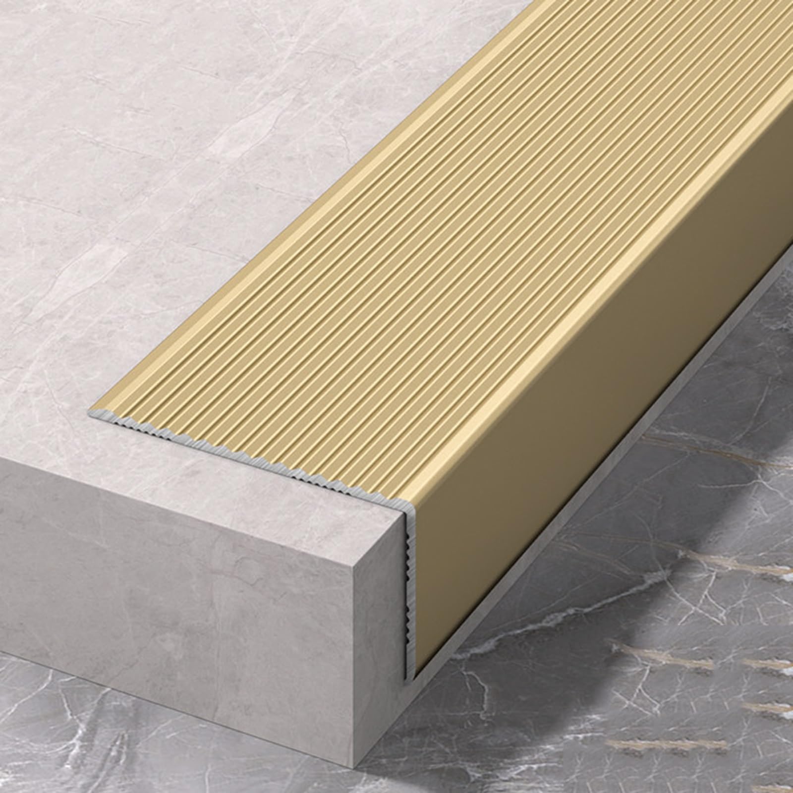 Profilo Antiscivolo Per Gradini A Forma L In Alluminio Impermeabile – Protezione Bordo Scale Con Striscia Di Transizione E Protezione Angolare Per Interni/Esterno(Gold,4cm)