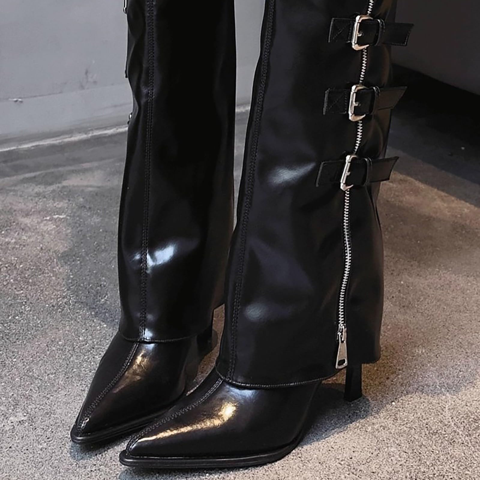 Stivaletti da donna al ginocchio, in pelle laccata, a mezza altezza, con tacco a spillo, punta lunga, con chiusura lampo laterale e fibbia, eleganti alla moda