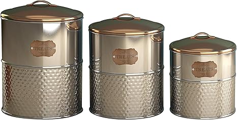 clean cat pee from couch