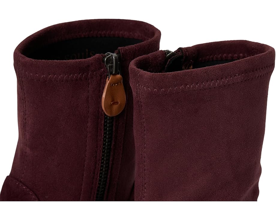 Gentle Souls by Kenneth Cole Emily - Right View