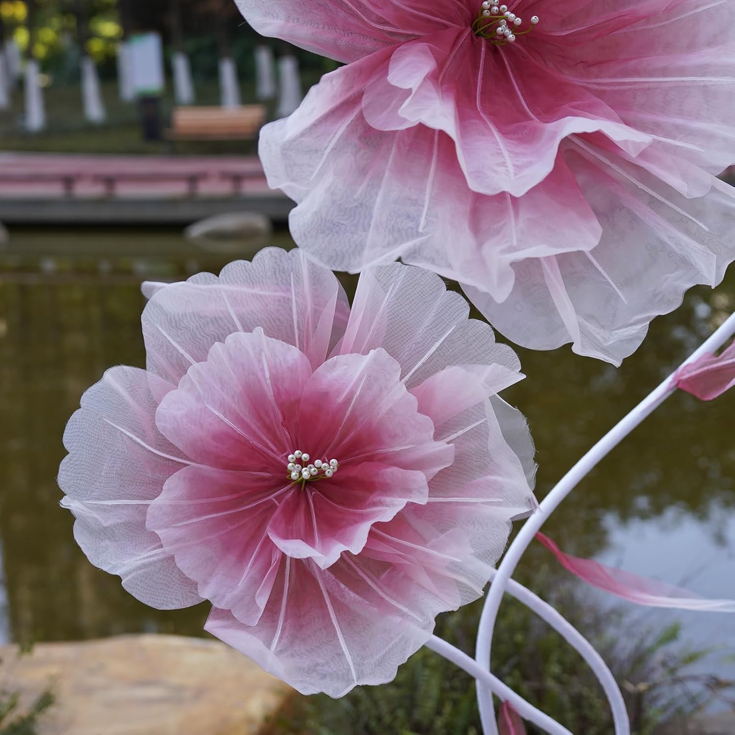 Giant Artificial Flower Decor,Oversized Gradient Organza Flower with Bendable Stem,DIY Shape Fake Flower Sculpture with Heavy Base for Wedding,Event,Party & Photo Backdrop,Store Display (red) - Image 9