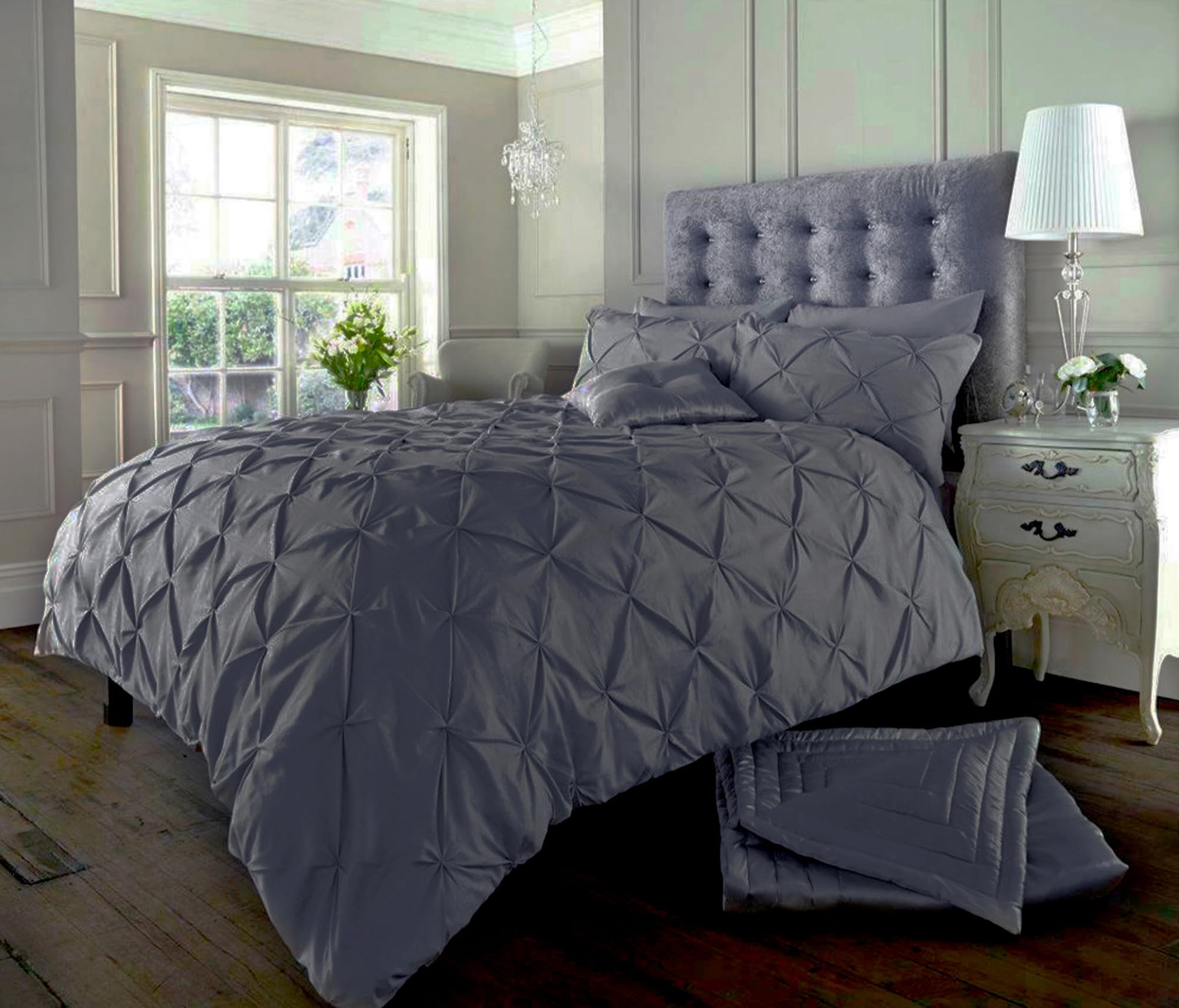 Velvet Stitch Alexander PinTuck Quilt Duvet Cover with Matching Pillow Case Reversible Comfortable Bedding Set (Grey, Double)