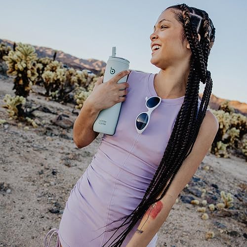 Vista 8 de BOTTLE BOTTLE Botella de agua aislada de 24 onzas con tapa de popote y asa para deportes, viajes, gimnasio, botellas de agua de acero inoxidable