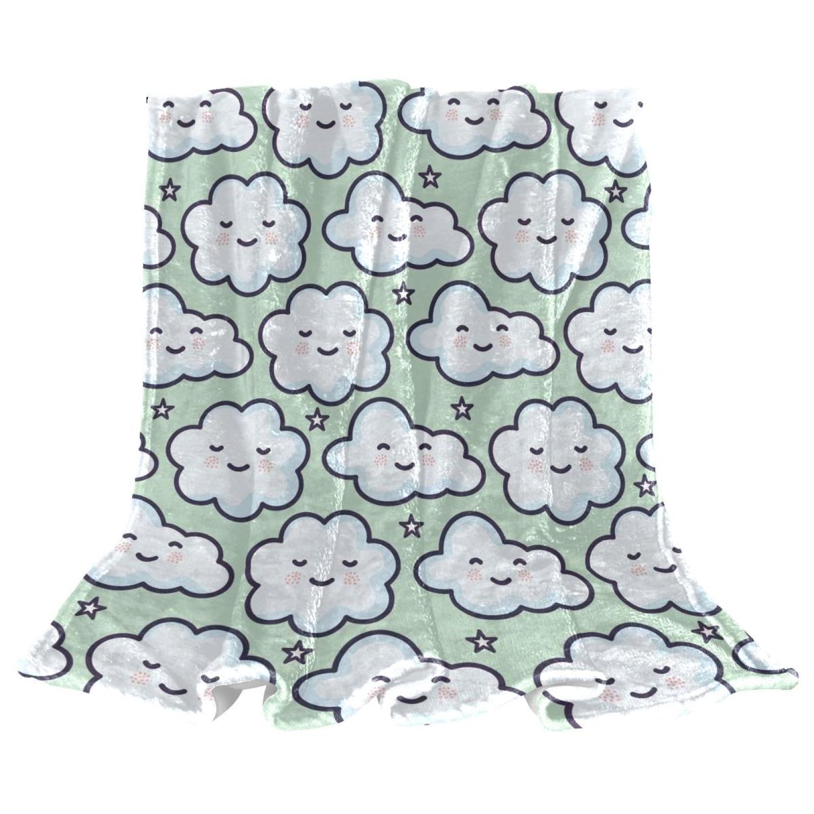 Couverture polaire ciel de nuages pour ne plus jamais avoir froid sur votre fauteuil