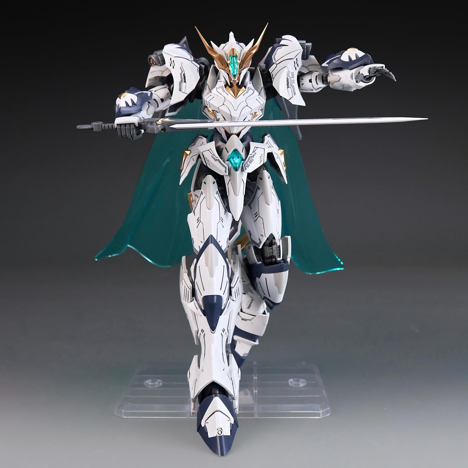 Amazon.com: Pipigirl 1:144 Plastic Action Figures Kits, Titan