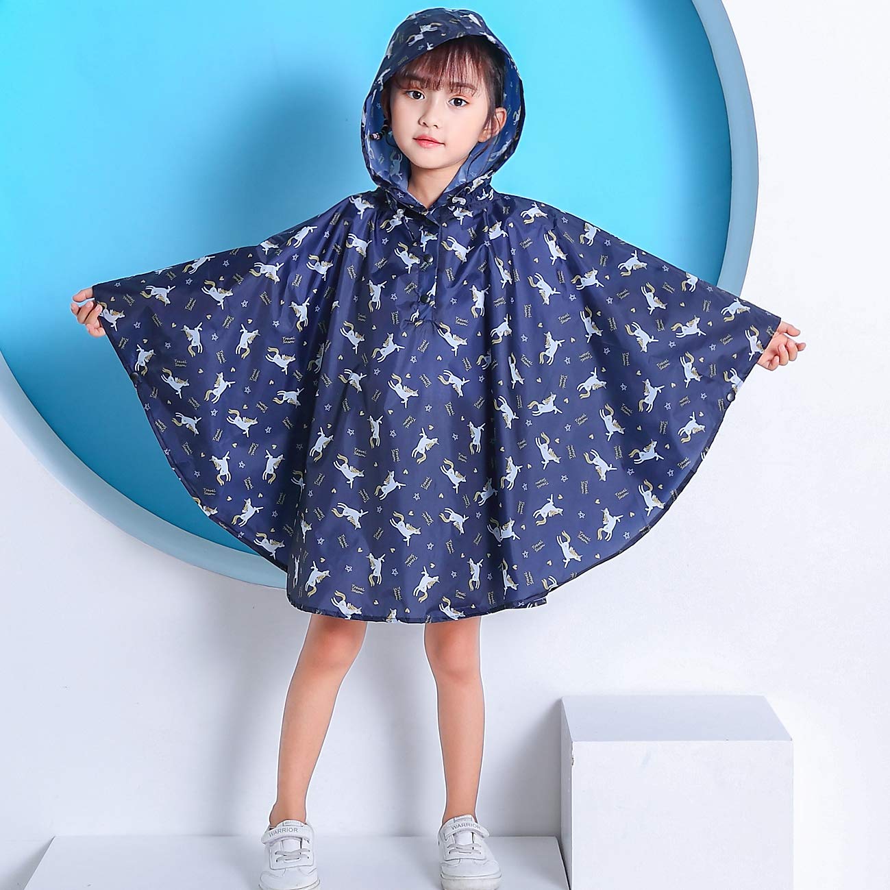 Gaga city Bambini Impermeabile Giacca da Pioggia Poncho da Pioggia Bambina Incappucciato Riutilizzabile Cappotto di Pioggia Bello come Materiale e ha la Sua Sacca 1-12 anni