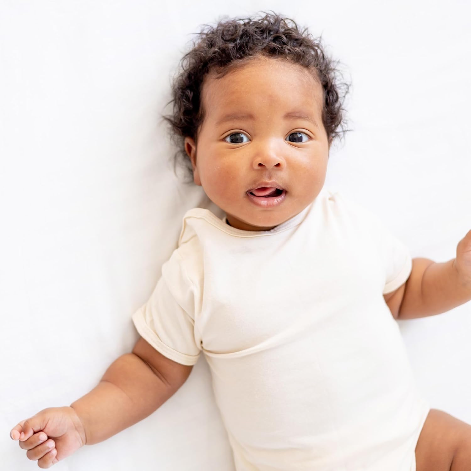 Avery 5-Pack Short Sleeve Bodysuits 100% Organic Cotton for Baby Boys & Girls - Image 5