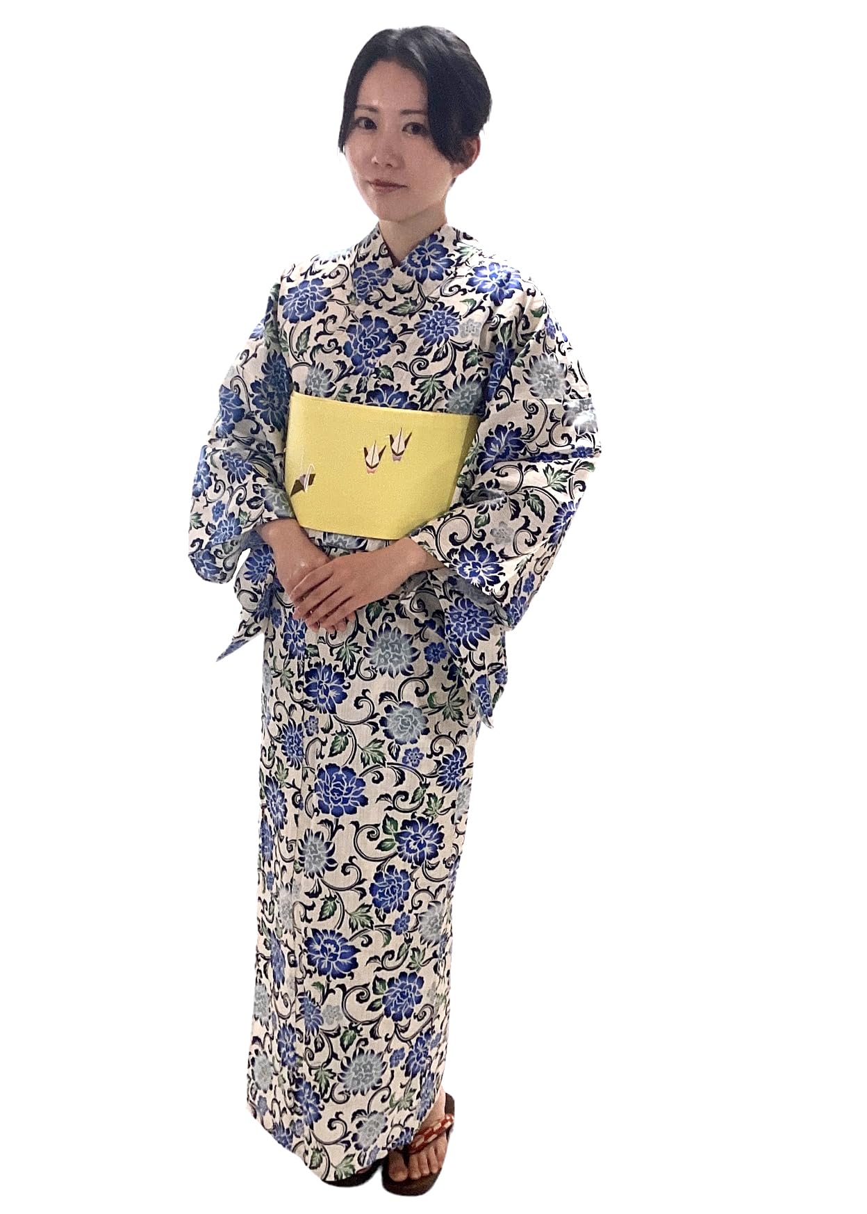 浴衣　綿100% 花柄 日本のそめ HANA KAZURA 高級浴衣　上品 Amazon | 仕立上り浴衣 日本のそめ 花更紗 フリーサイズ ゆかた単品