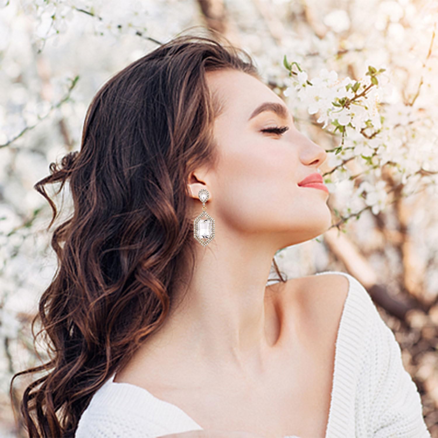 Vintage Rhinestone Statement Earrings Retro Geometric Earrings Crystal Drop Dangle Earrings for Women - Image 2