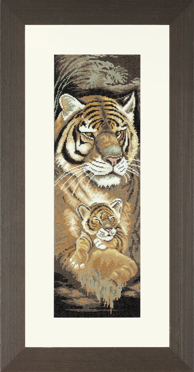 Lanarte Counted Cross Stitch Kit: Maternal Instincts, NA, 18 x 55cm
