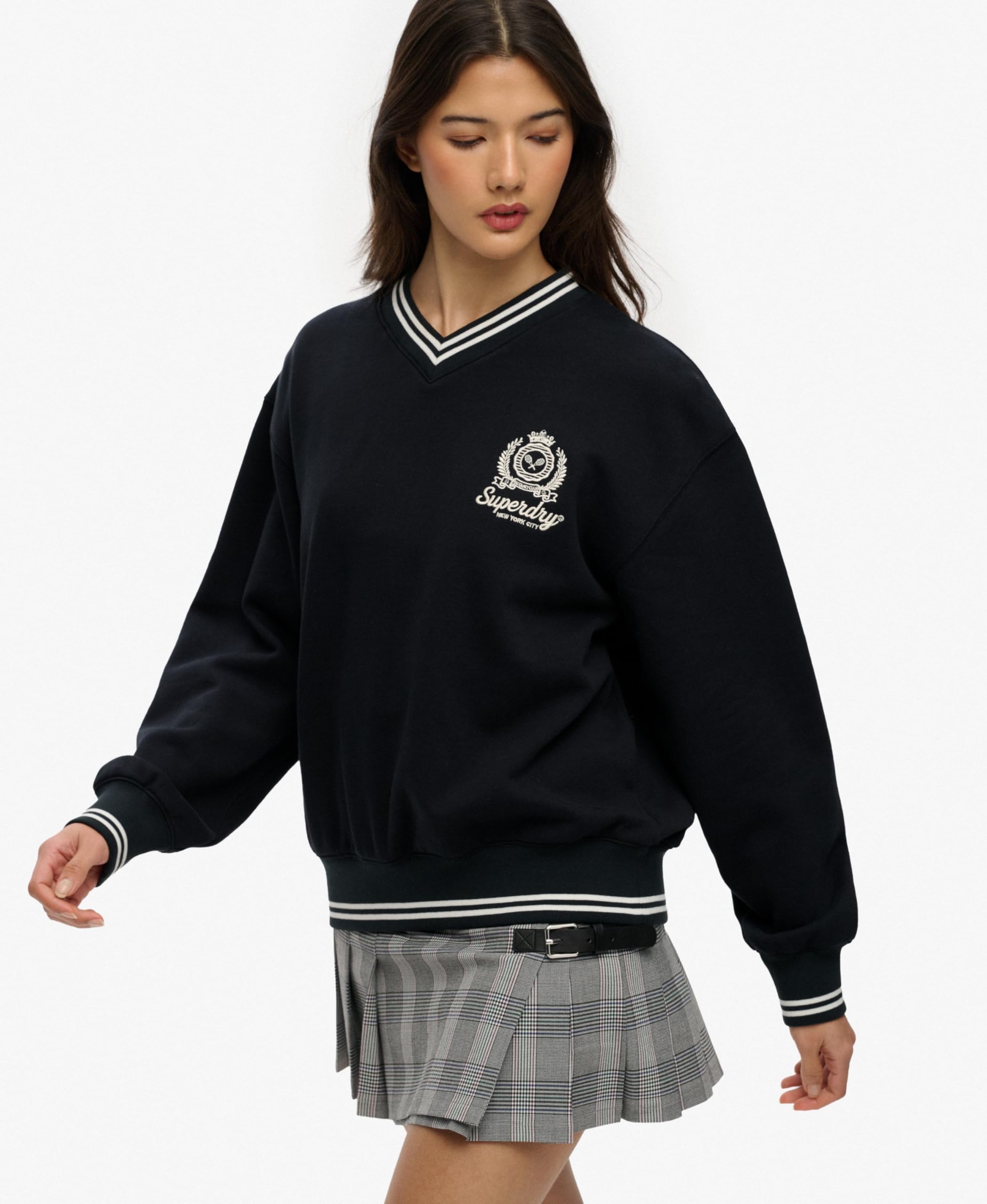 Superdry Country Club Crest Sweat-shirt à col en V pour femme Bleu marine 38