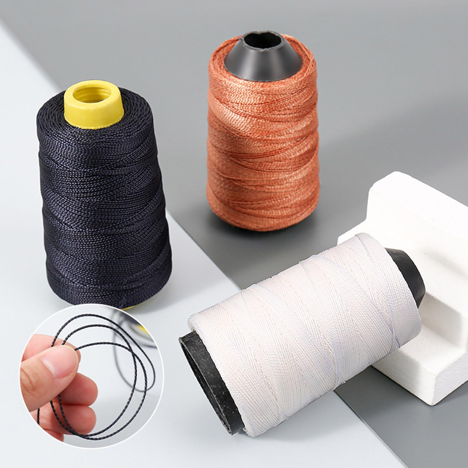 Kit di riparazione per tappezzeria, kit da cucito in pelle, filo cerato da 600 m con 14 aghi per pelle, aghi resistenti per tela e pelle con filo cerato, 3 rotoli da 200 m/rotolo