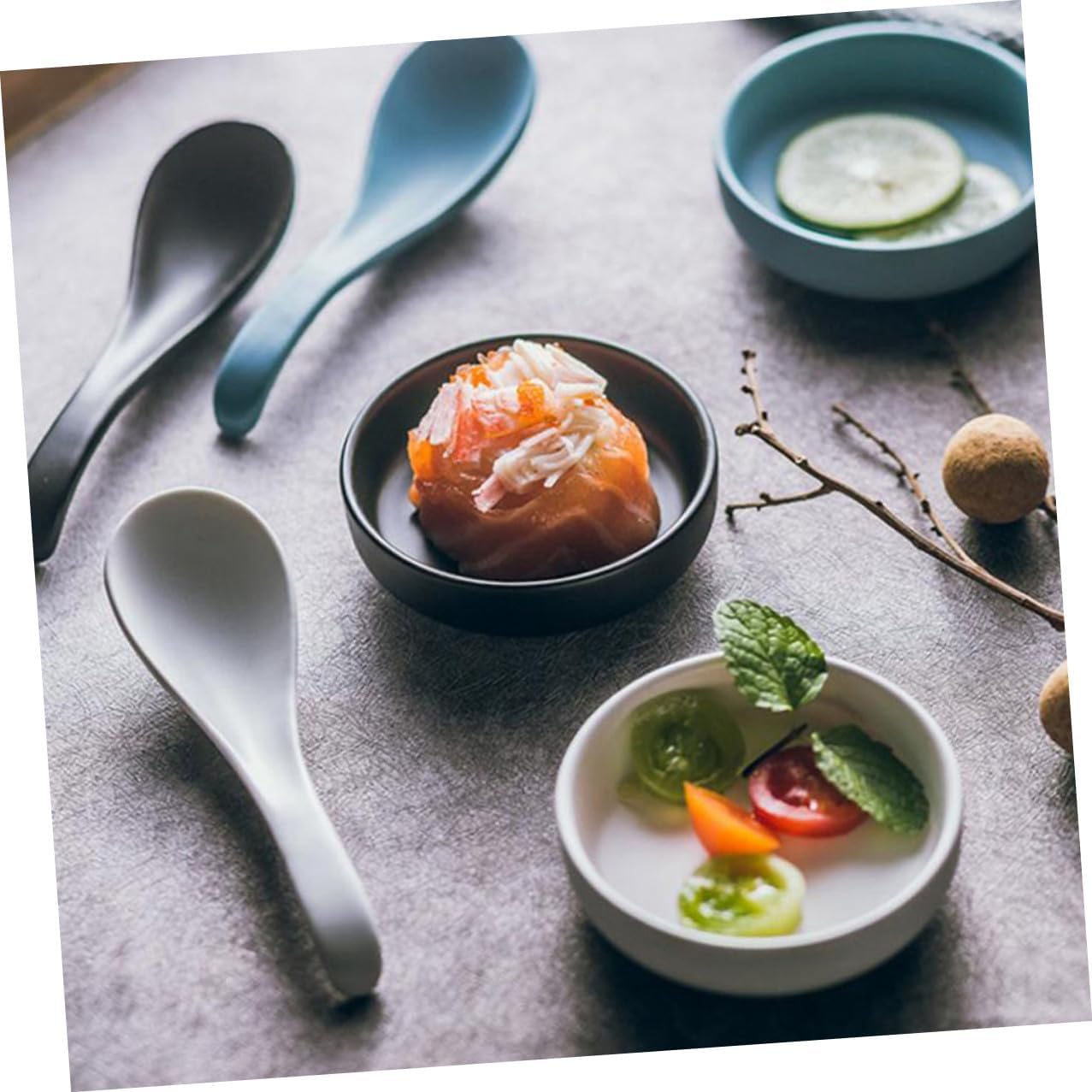 Homoyoyo 4pcs Black Ceramic Soy Sauce Dishes and Seasoning Plates Set, Compact Side Dipping Bowls for Kitchen and Dining, Household Condiment Holders for Sushi and Asian Cuisine