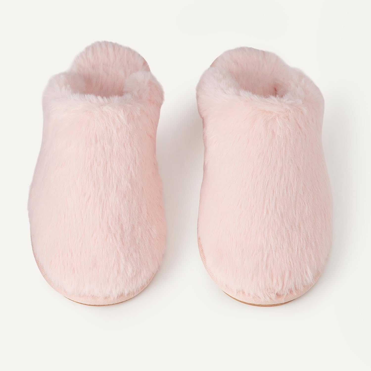 Amazon Essentials Women's Fuzzy Plush Slippers - Image 5
