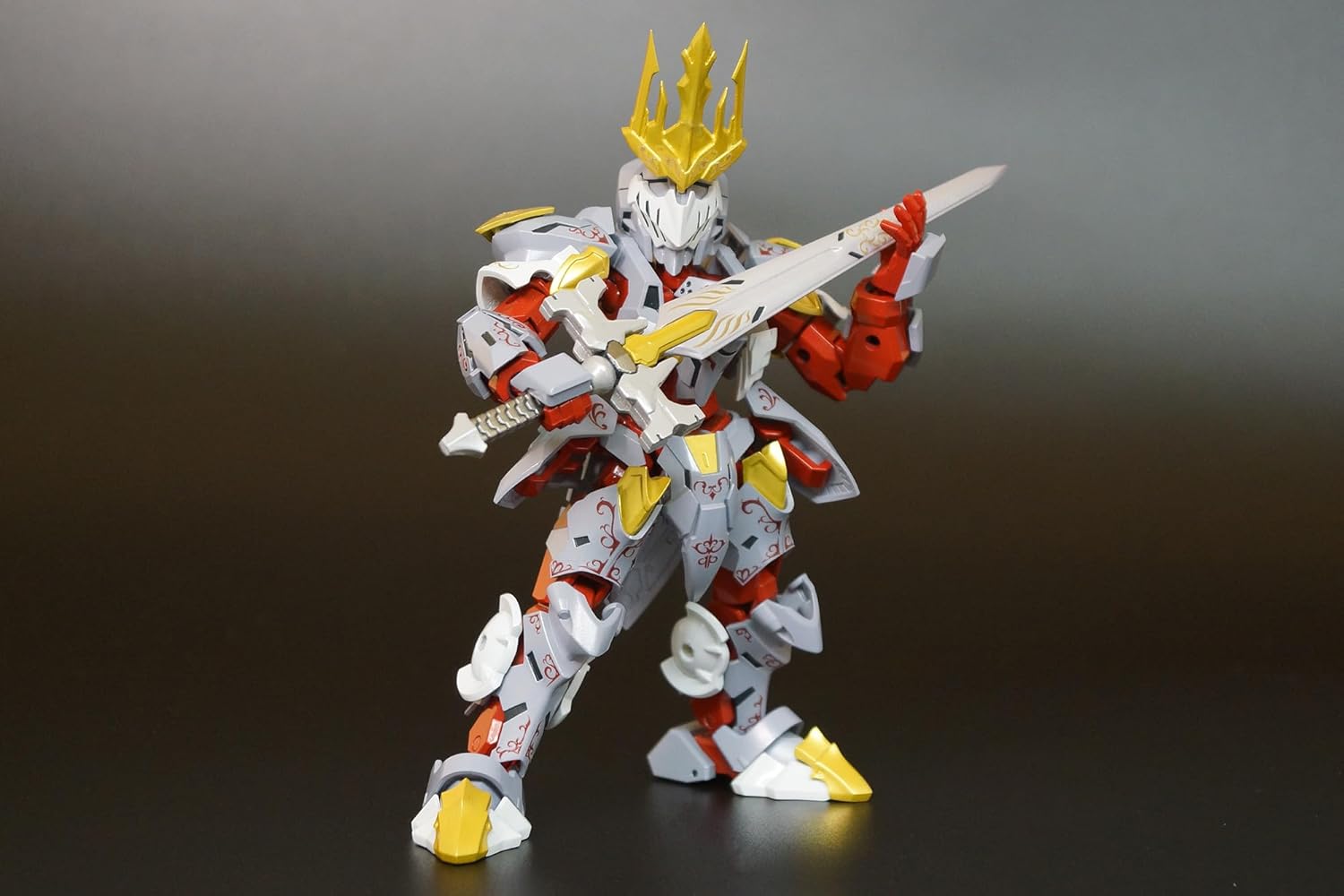 Plum Pla-Act 16: Ambrosius Kiwami Yoroikazari Model Kit