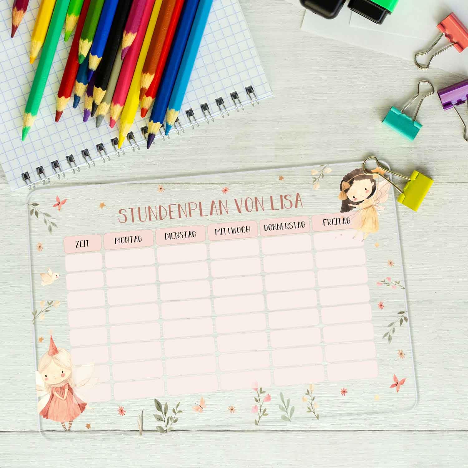 GRAVURZEILE Personalisierter Stundenplan - Fee mit Namen - Abwischbarer Wochenplaner für Kinder inkl. Stift - Geschenk für die Schultüte zum Schulanfang Einschulung - Farbe: Fee
