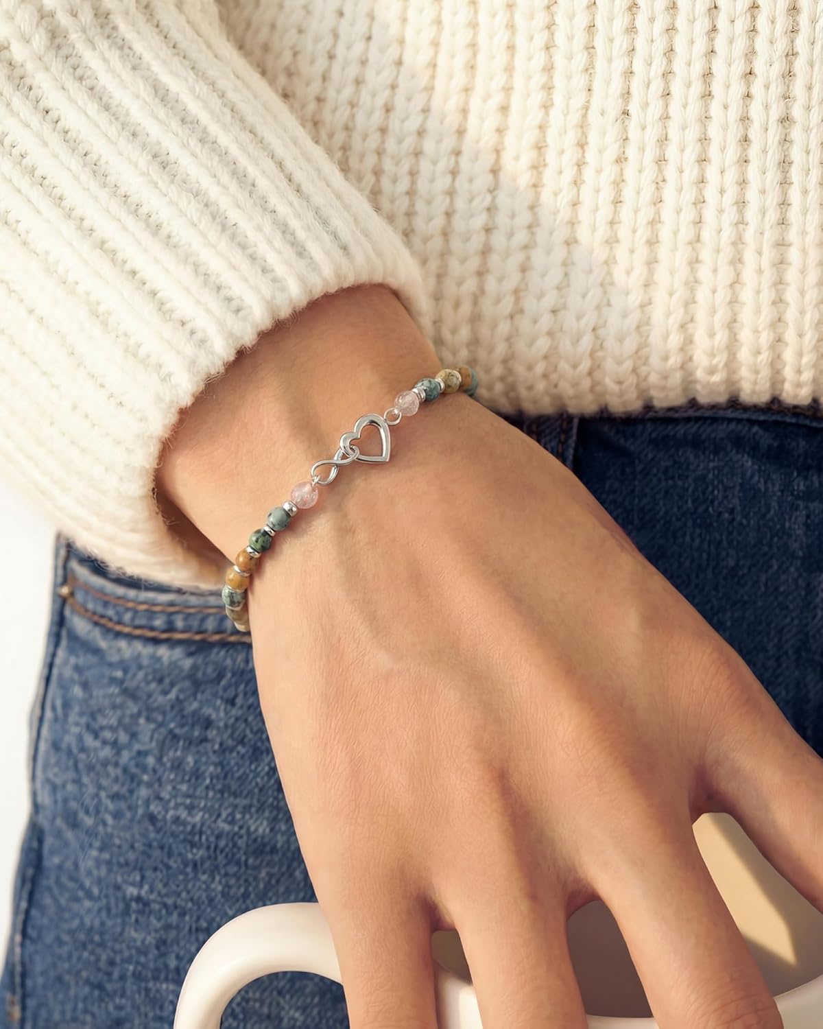 Shonyin Everlasting Heart Bracelet for Women Mother Daughter Girlfriend Sister In Law Gifts with Meaningful Card Valentines Birthday Christmas - Image 8