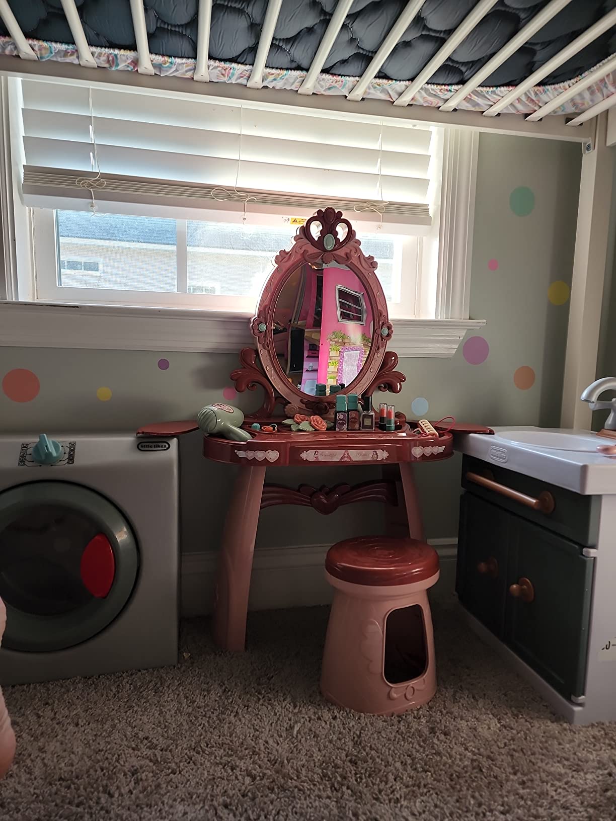 10/mo Finance Meland Toddler Vanity Set Kids Toy Vanity Table for Little Girls with Sound